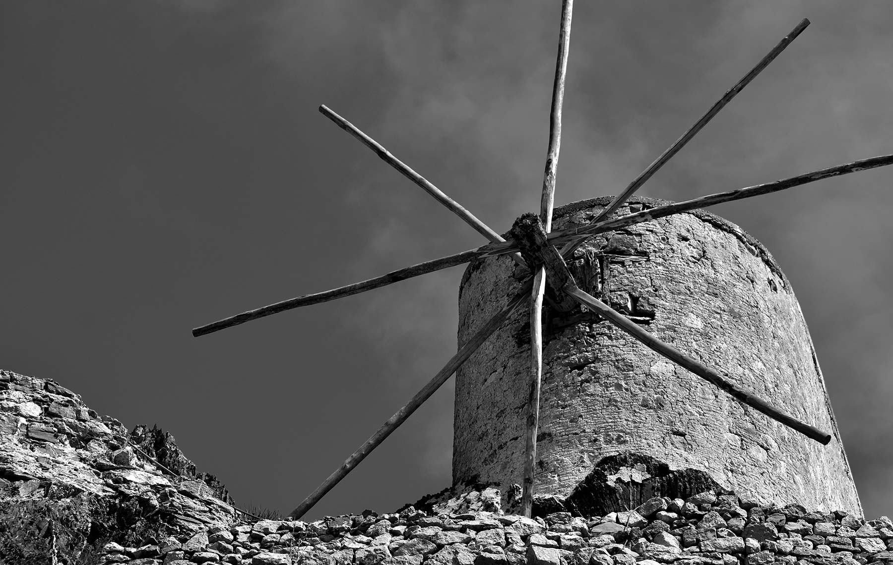 Σχετικά με εμας